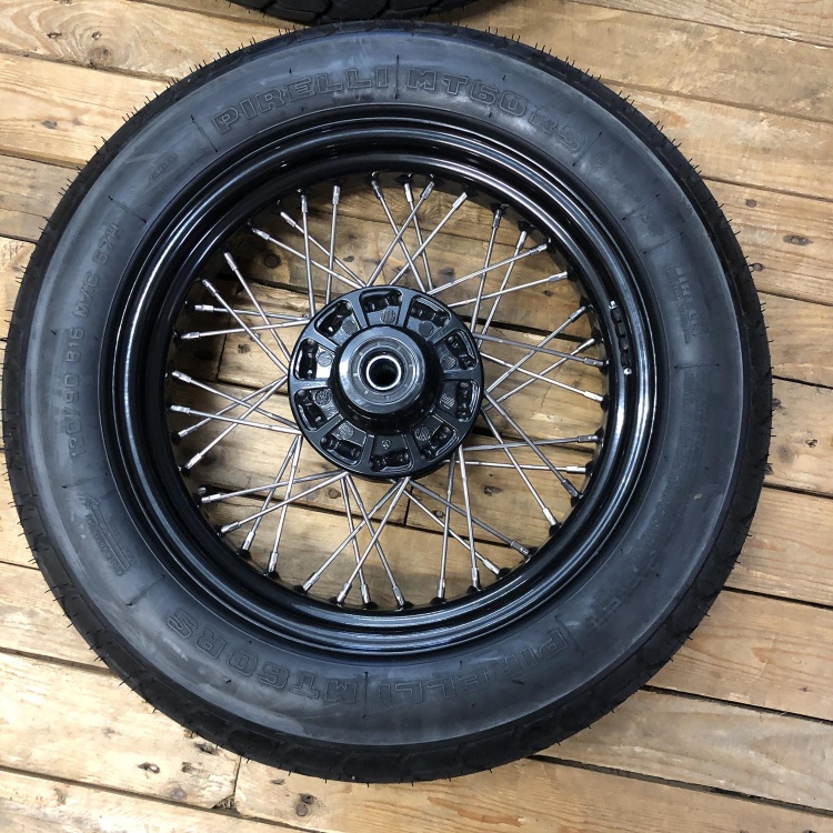 Indian Scout Bobber spoked / laced wheels with Pirelli tyres